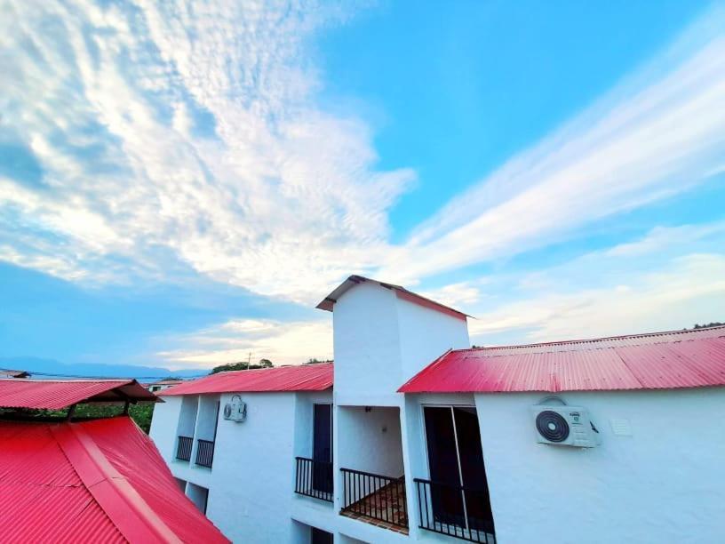 Cosmos Tatacoa Hotel Villavieja Exterior foto
